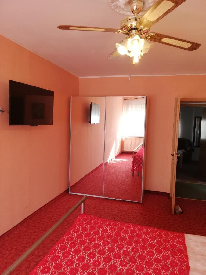 Luxury Brasov Apartment Ngoại thất bức ảnh