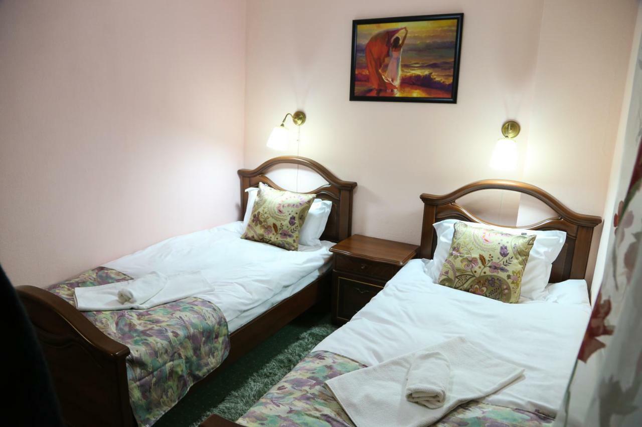 Luxury Brasov Apartment Ngoại thất bức ảnh
