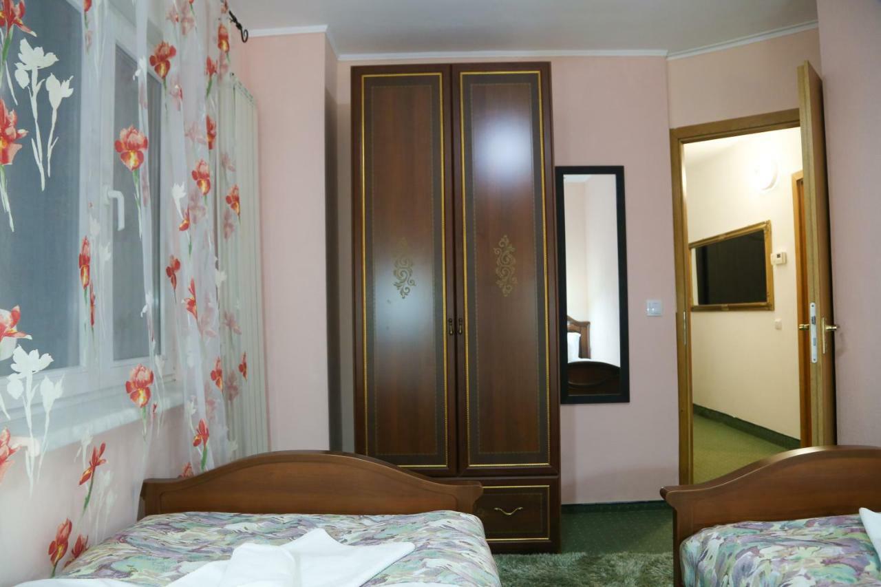 Luxury Brasov Apartment Ngoại thất bức ảnh