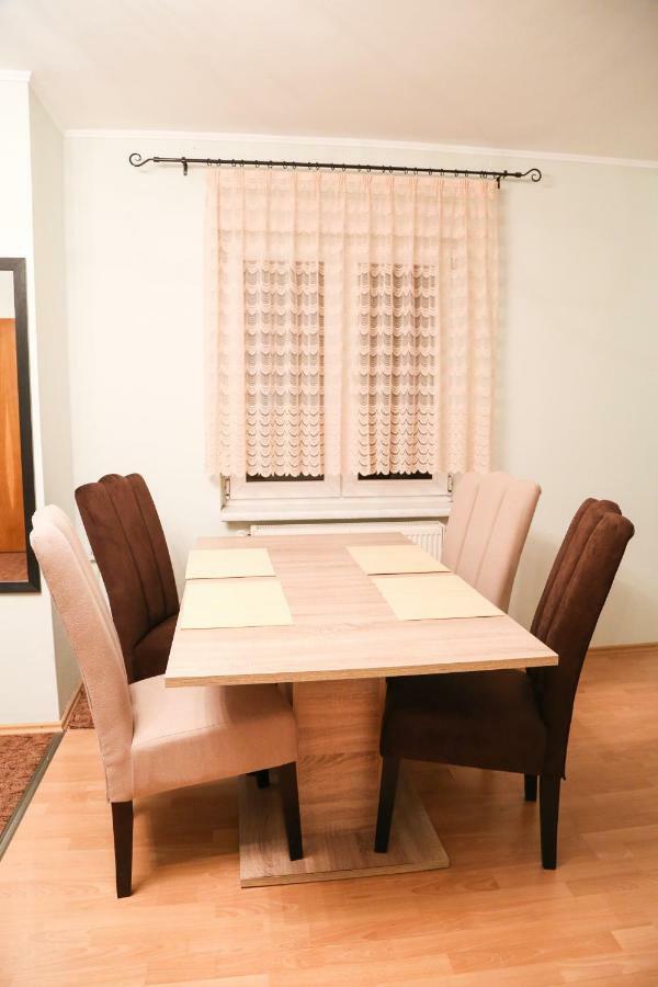 Luxury Brasov Apartment Ngoại thất bức ảnh