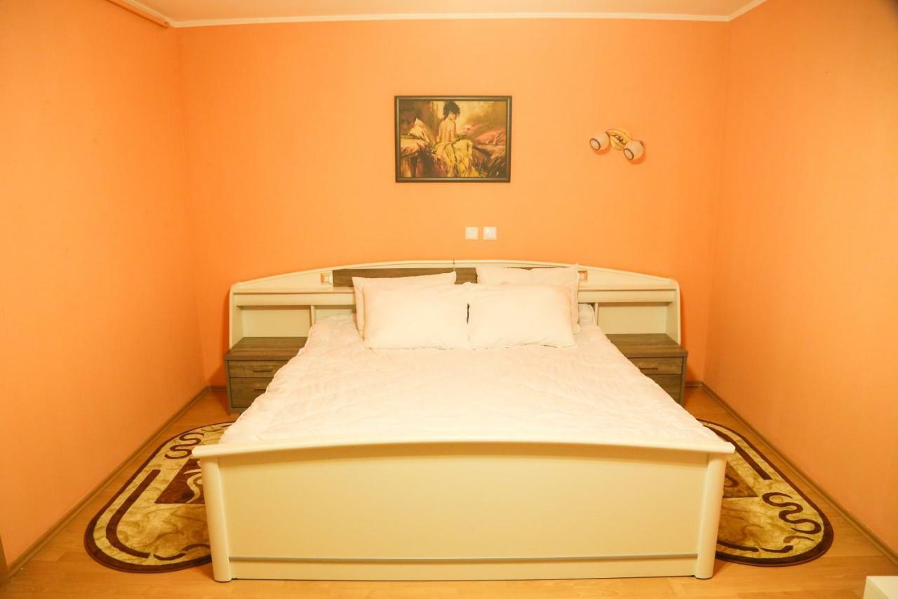 Luxury Brasov Apartment Ngoại thất bức ảnh