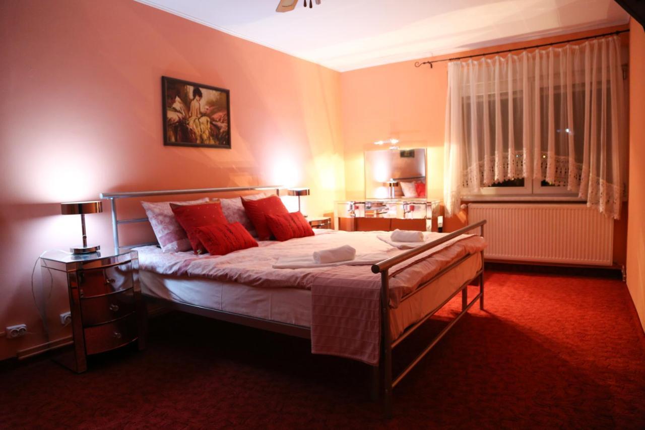 Luxury Brasov Apartment Phòng bức ảnh